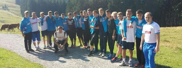 Während des Trainingslagers konnte die U 16 ihren Teamgeist stärken.
